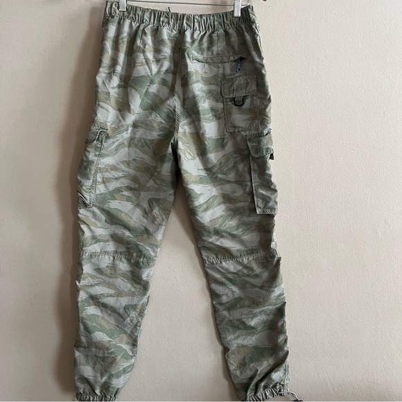LCKR Camo Cargo Camo Pants Size M - Picture 8 of 13
